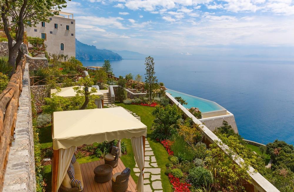 Monastero Santa Rosa Hotel & Spa Конка-дей-Марині Екстер'єр фото